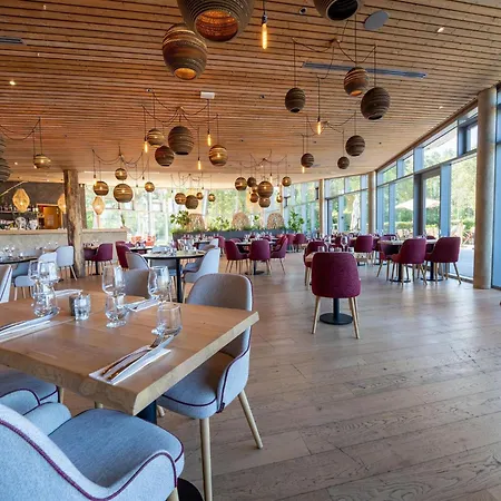 Vakantiehuis Modern Nature Retreat